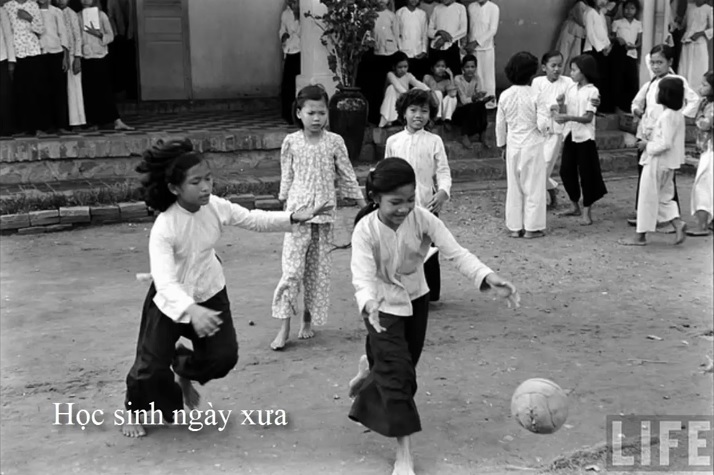 Sài Gòn học sinh ngày xưa hồn nhiên, ngây thơ...