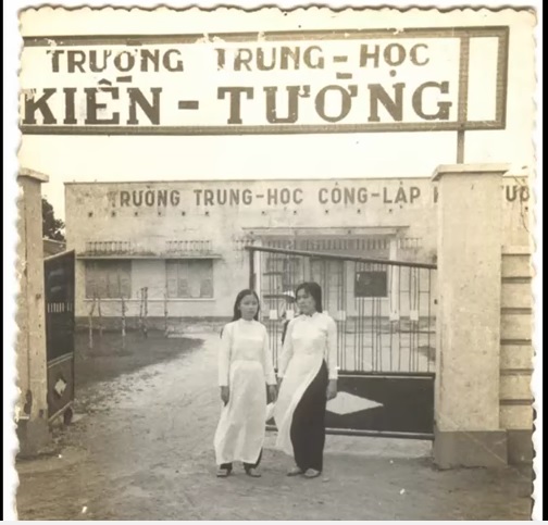 STrường trung học ở Kiến tường