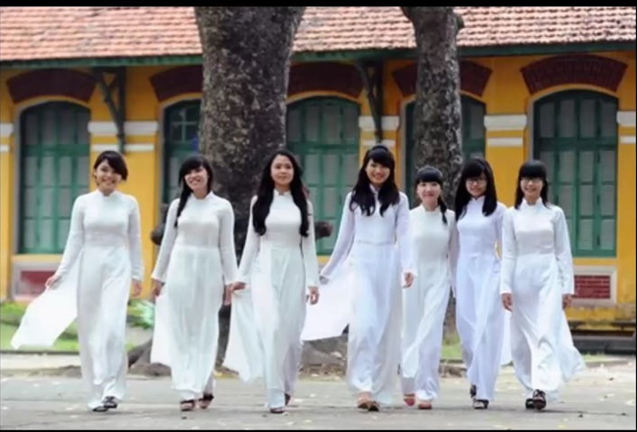Sài Gòn học sinh ngày xưa hồn nhiên, ngây thơ...
