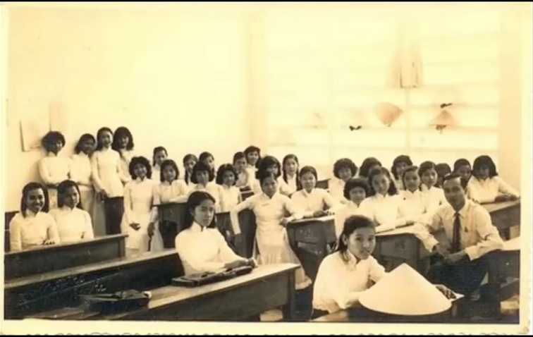 Sài Gòn học sinh ngày xưa hồn nhiên, ngây thơ...