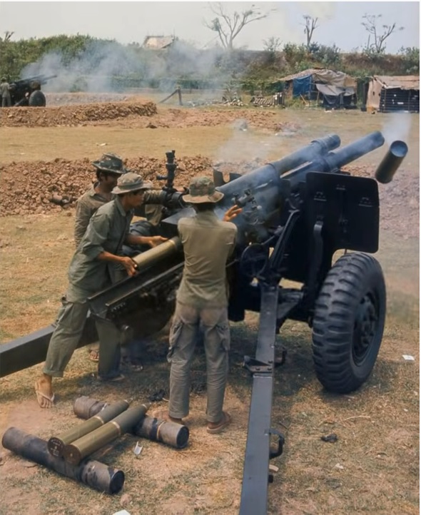 Sài Gòn 30 tháng 4 năm 1975 qua hình ảnh Pháo binh Việt Nam Cộng Hòa nã pháo ngăn chận sự xâm nhập của Việt cộng vào Sài Gòn | Saigon history | Lịch sử Sài Gòn qua ảnh | Sài Gòn hòn ngọc Viễn Đông
