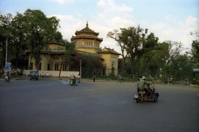 Sài Gòn Vườn chơi có Thảo Cầm Viên, Tao Đàn | Saigon history | Lịch sử Sài Gòn qua ảnh | Sài Gòn hòn ngọc Viễn Đông