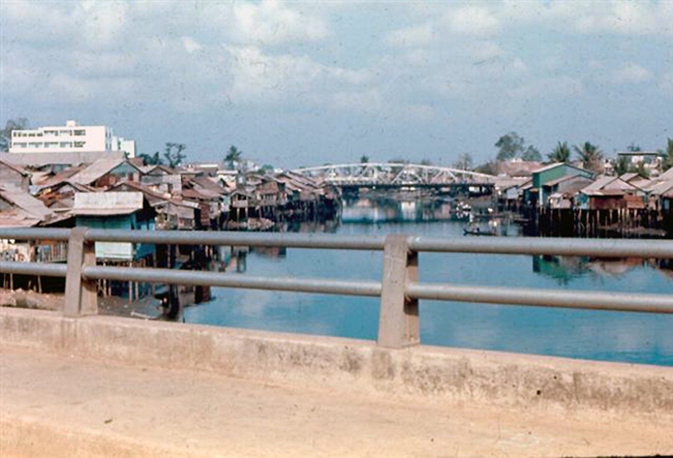 Cầu Sắt Đa Kao nhìn từ cầu Phan Thanh Giản Saigon history | Lịch sử Sài Gòn qua ảnh | Sài Gòn hòn ngọc Viễn Đông
