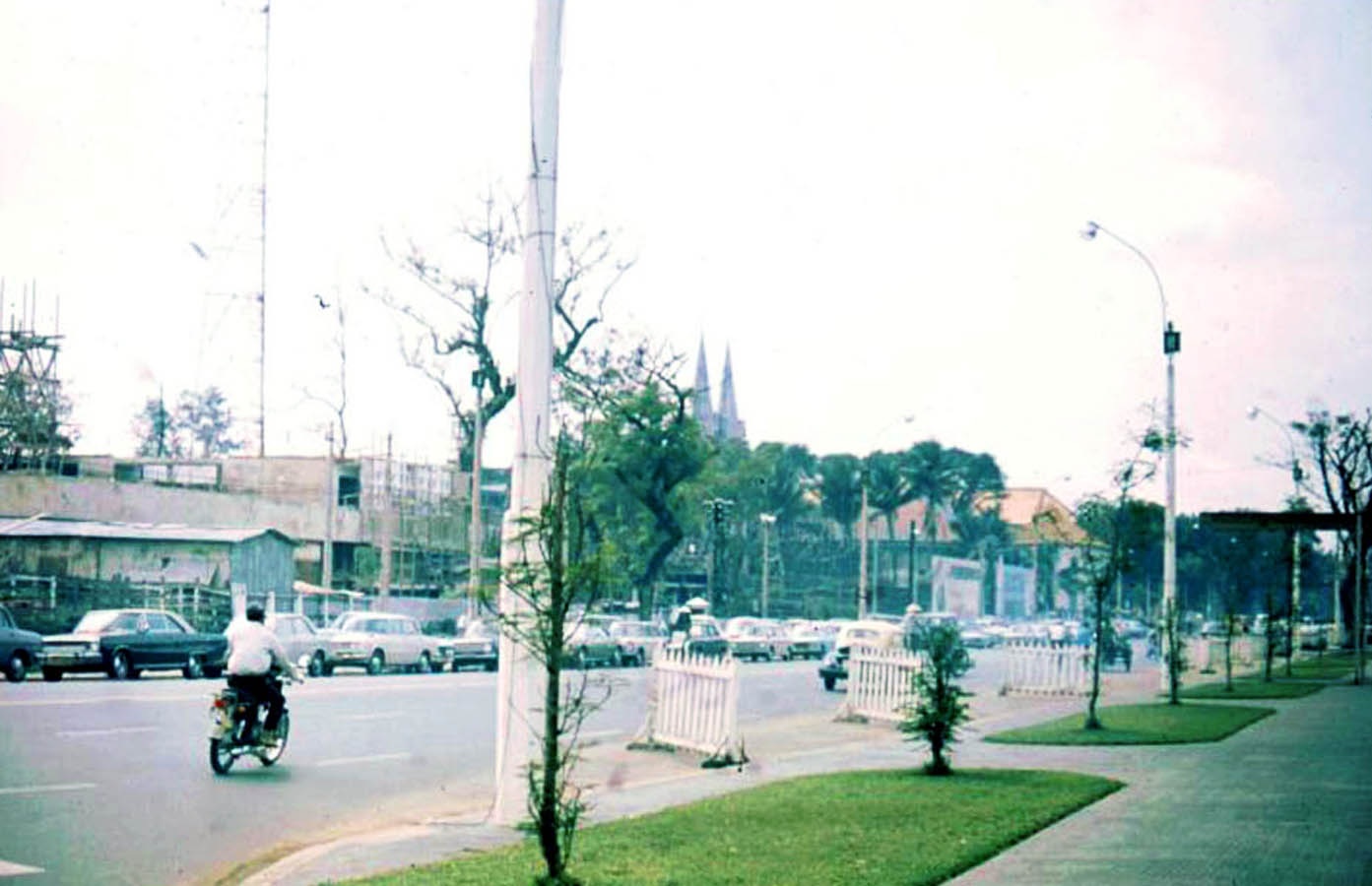 Đại lộ Thống Nhất Saigon history | Lịch sử Sài Gòn qua ảnh | Sài Gòn hòn ngọc Viễn Đông