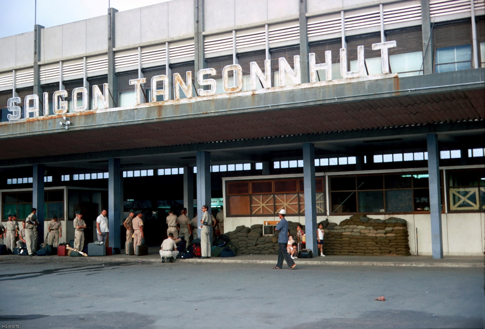Saigon history Phi cảng Tân-Sơn-Nhứt | Lịch sử Sài Gòn qua ảnh | Sài Gòn hòn ngọc Viễn Đông