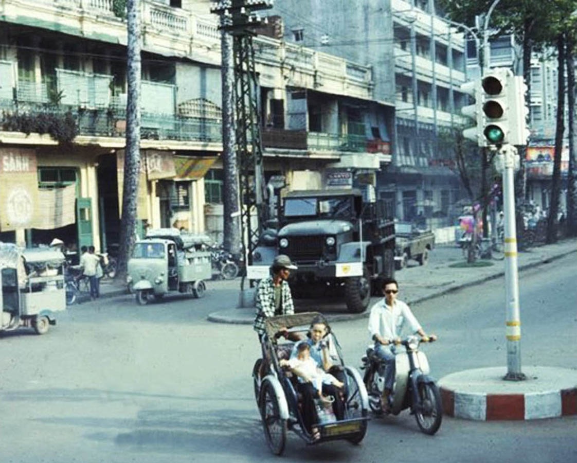 Ngã tư đường Tổng Đốc Phương Saigon history | Lịch sử Sài Gòn qua ảnh | Sài Gòn hòn ngọc Viễn Đông