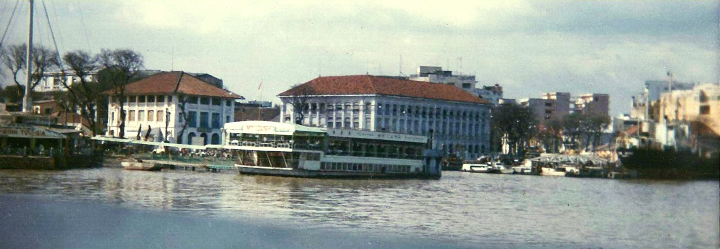 Nhà hàng иổi Mỹ Cảnh nhìn từ xa Saigon history | Lịch sử Sài Gòn qua ảnh | Sài Gòn hòn ngọc Viễn Đông