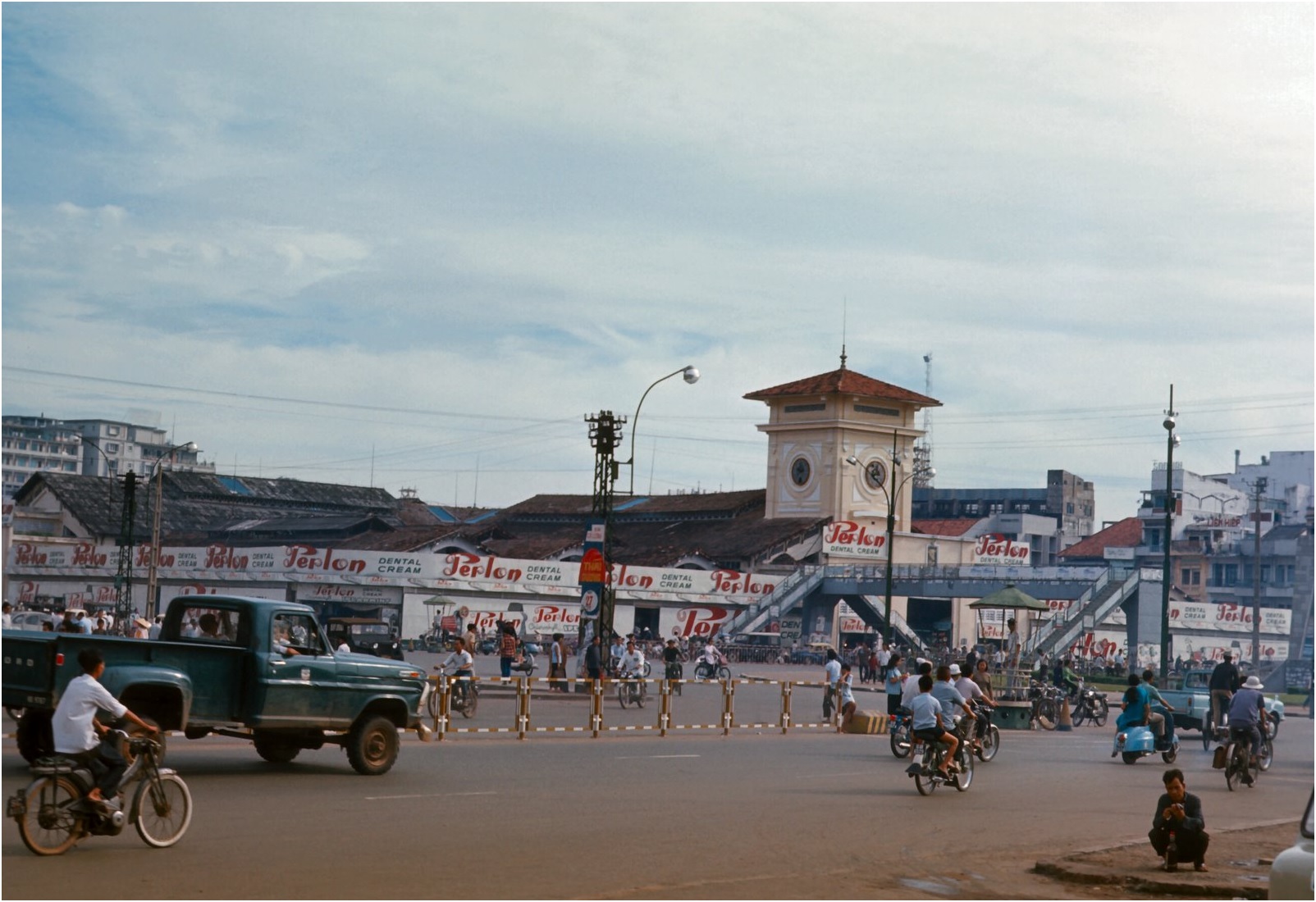 Saigon history cửa chính chợ Bến Thành | Lịch sử Sài Gòn qua ảnh | Sài Gòn hòn ngọc Viễn Đông