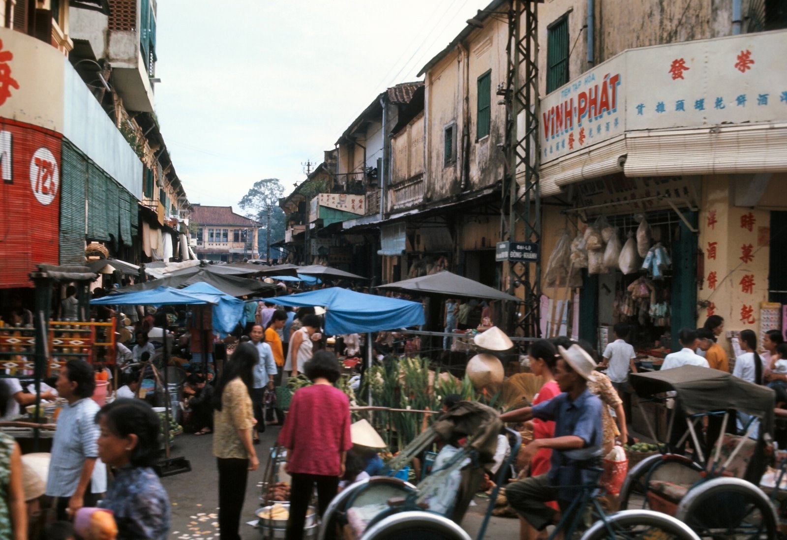 Chợ Xã Tây ở ngã 3 Đồng Khánh, Phù Đổng Thiên Vương, Sài Gòn Saigon history | Lịch sử Sài Gòn qua ảnh | Sài Gòn hòn ngọc Viễn Đông